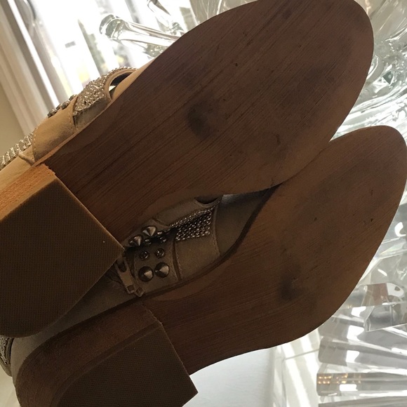 Sold - Picture 6 of 8